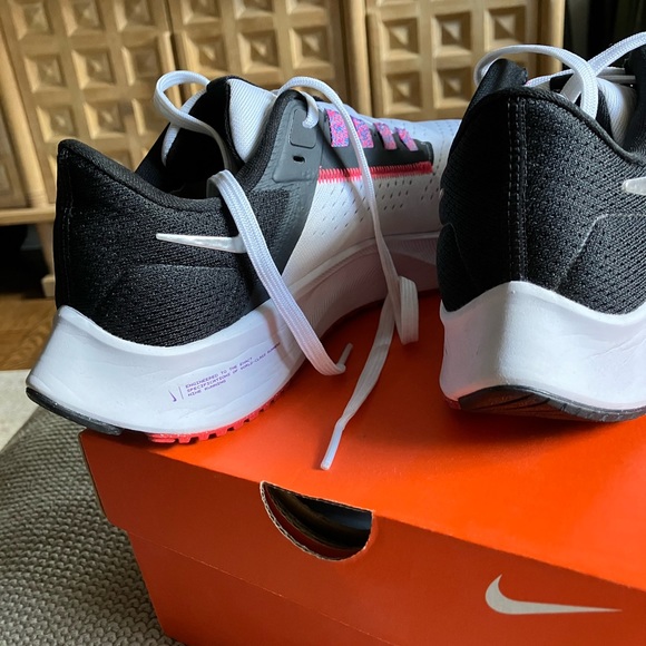 New Nike Zoom Pegasus 38 - Picture 7 of 9